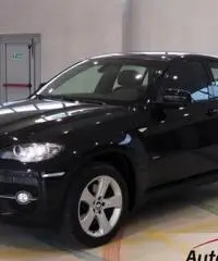 BMW X6 XDRIVE 35D FUTURA 286 CV Cambio automatico Pad Navigatore Interno in pelle Fari Xeno Retrocam