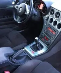 ALFA ROMEO 159 2.4 JTDm 20V 210 CV Q4 Sportwagon Distinctive ALFA ROMEO 159 2.4 JTDm 20V 210 CV Q4 Sportwagon Distinctive