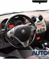 ALFA ROMEO MiTo 1.6 JTDM-2 S&S DISTINCTIVE SENS CRUISE BLUETOOTH ALFA ROMEO MiTo 1.6 JTDM-2 S&S DISTINCTIVE SENS CRUISE BLUETOOTH