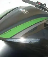 KAWASAKI Z800 KAWASAKI Z800