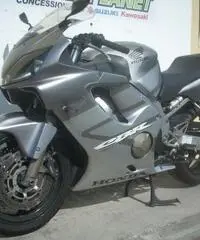 MOTOPLANET Livorno - HONDA CBR 600 F