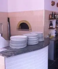 Cedesi attivita ristorante pizzeria bar