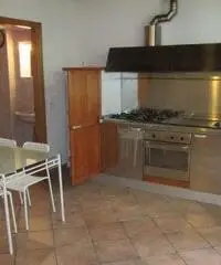 Parma: Appartamento 4 Locali Parma: Appartamento 4 Locali