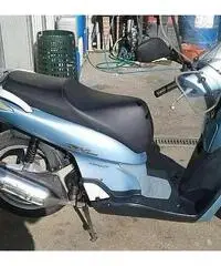 Honda SH 125 - Km. 33000, Euro 1290 Honda SH 125 - Km. 33000, Euro 1290