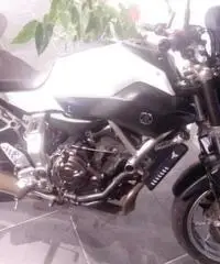 Yamaha MT-07 Yamaha MT-07
