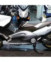 Yamaha T-MAX 500 - Km. 24000, Euro 5500 Yamaha T-MAX 500 - Km. 24000, Euro 5500