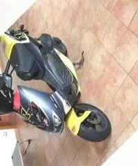 Aprilia SR 50 - 2000 Aprilia SR 50 - 2000