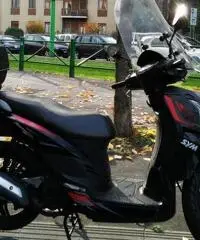 Scooter Sym Symphony SR 150 (2012) - 13.500 km Scooter Sym Symphony SR 150 (2012) - 13.500 km