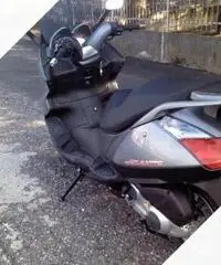 Aprilia Atlantic 300 - 2012 Aprilia Atlantic 300 - 2012