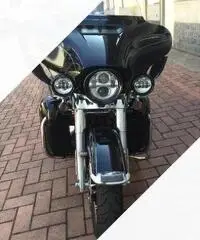 Harley-Davidson Ultra Limited C.V.O. - 2014 Harley-Davidson Ultra Limited C.V.O. - 2014