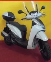 HONDA SH 300 i SH 300 ABS bianco - 14679 HONDA SH 300 i SH 300 ABS bianco - 14679