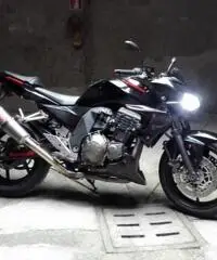 Kawasaki z750 2005 accessoriata Kawasaki z750 2005 accessoriata