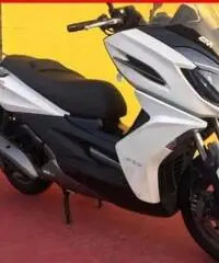 KYMCO K-XCT 300i bianco - 28826