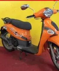 KYMCO People 50 arancio - 7632 KYMCO People 50 arancio - 7632