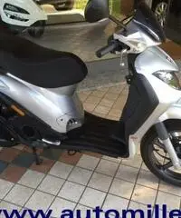 MOTOS-BIKES Derby Derbi Sonar 125 4t MOTOS-BIKES Derby Derbi Sonar 125 4t