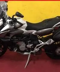 MV AGUSTA Stradale 800 bianco/grigio - 8699 MV AGUSTA Stradale 800 bianco/grigio - 8699