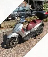 Piaggio Beverly 350 ie - 2012 Piaggio Beverly 350 ie - 2012