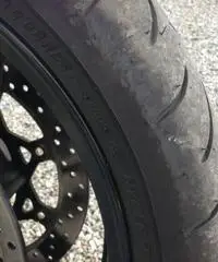 Suzuki gsr 750 Moto naked