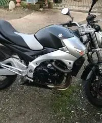 Suzuki GSR 600 anno 2007, 13000 km