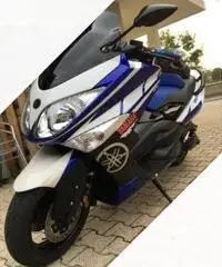 T Max T Max