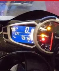 TRIUMPH Daytona 675 bianco - 9678