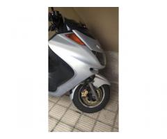 vendo scooter non funzionante per pezzi di ricambio nuovi