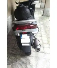 vendo scooter non funzionante per pezzi di ricambio nuovi
