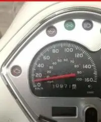 VESPA GTS 300 Super Bianco - 30971 VESPA GTS 300 Super Bianco - 30971