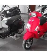 vespa sprint  125 vespa sprint  125