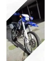 Yamaha TT 600 - 2000 Yamaha TT 600 - 2000