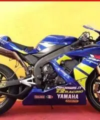 YAMAHA YZF R1 blu - 3000