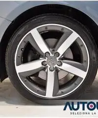 AUDI A1 SPB 1.6 TDI AMBITION S-LINE PELLE XENON LED CERCHI AUDI A1 SPB 1.6 TDI AMBITION S-LINE PELLE XENON LED CERCHI