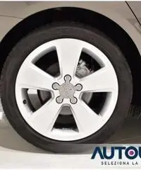 AUDI A3 SPB 1.6 TDI S-TRONIC AMBITION AUT SENS XENON LED AUDI A3 SPB 1.6 TDI S-TRONIC AMBITION AUT SENS XENON LED