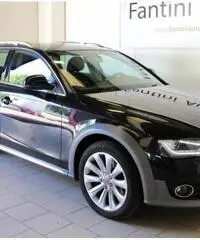 AUDI A4 allroad 2.0 TDI 177 CV NAVI XENO GARANZIA. AUDI A4 allroad 2.0 TDI 177 CV NAVI XENO GARANZIA.
