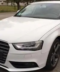 AUDI A4 Avant 2.0 TDI 143CV F.AP AUTO.ADVANCED AUDI A4 Avant 2.0 TDI 143CV F.AP AUTO.ADVANCED
