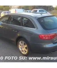 AUDI A4 Avant 2.0 TDI 143CV mult. Ambiente NAVI XENON AUDI A4 Avant 2.0 TDI 143CV mult. Ambiente NAVI XENON