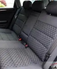 Audi A6 AVANT 2.5 V6 TDI QUATTRO TIPTRONIC AUTOMATICA Audi A6 AVANT 2.5 V6 TDI QUATTRO TIPTRONIC AUTOMATICA