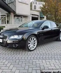 AUDI A7 SPB 3.0 V6 TDI 245CV qu. S tr. Bus.Pl. SOSPENSIONI AUDI A7 SPB 3.0 V6 TDI 245CV qu. S tr. Bus.Pl. SOSPENSIONI