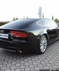 AUDI A7 SPB 3.0 V6 TDI 245CV qu. S tr. Bus.Pl. SOSPENSIONI AUDI A7 SPB 3.0 V6 TDI 245CV qu. S tr. Bus.Pl. SOSPENSIONI