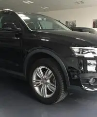 AUDI Q3 2.0 TDI quattro S tronic AUDI Q3 2.0 TDI quattro S tronic
