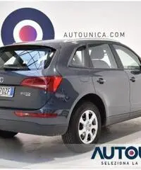 AUDI Q5 2.0 TDI QUATTRO S-TRONIC AUT 4X4 SENS CERCHI 17' AUDI Q5 2.0 TDI QUATTRO S-TRONIC AUT 4X4 SENS CERCHI 17'