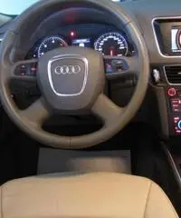 Audi Q5 2.0 TDI Quattro 170cv - UNICO PROPR - XENO - PELLE - CINGHIA FATTA Audi Q5 2.0 TDI Quattro 170cv - UNICO PROPR - XENO - PELLE - CINGHIA FATTA