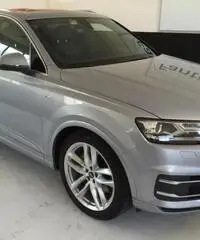 AUDI Q7 3.0 TDI 272 CV SUBENTRO LEASING AUDI Q7 3.0 TDI 272 CV SUBENTRO LEASING