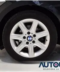 BMW 116 D ELETTA 5 PORTE CERCHI 16' RADIO CD OTTIMA