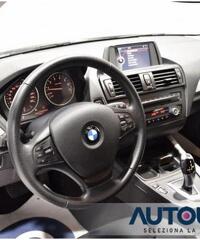 BMW 116 I 5 PORTE UNIQUE AUTOM SENS XENON CERCHI 17'