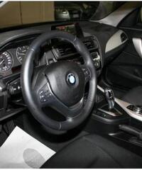 BMW 118 d 5p. Adv. NAVI-XENO SENS PARK