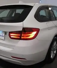 BMW 318d Xdrive - NAVIGATORE - BLUETOOTH - SENS.PARCH- PORTELLONE ELETTRICO BMW 318d Xdrive - NAVIGATORE - BLUETOOTH - SENS.PARCH- PORTELLONE ELETTRICO