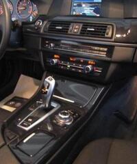 BMW 525d Xdrive TOURING Business- 4X4- UNICO-PROPR-NAVIG-BLUETOOTH- XENO-PORTELLONE ELETTR.