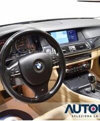 BMW 530 D TOURING FUTURA AUT NAVI TELECAM PELLE CERCHI 19'