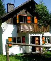Malborghetto Valbruna: Villa 5 Locali o piu Malborghetto Valbruna: Villa 5 Locali o piu